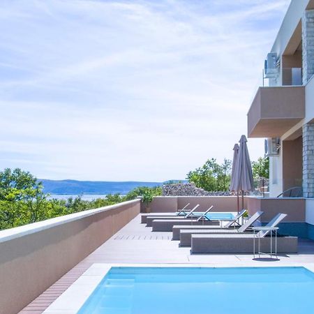 Apartments King And Queen Povile Exterior photo